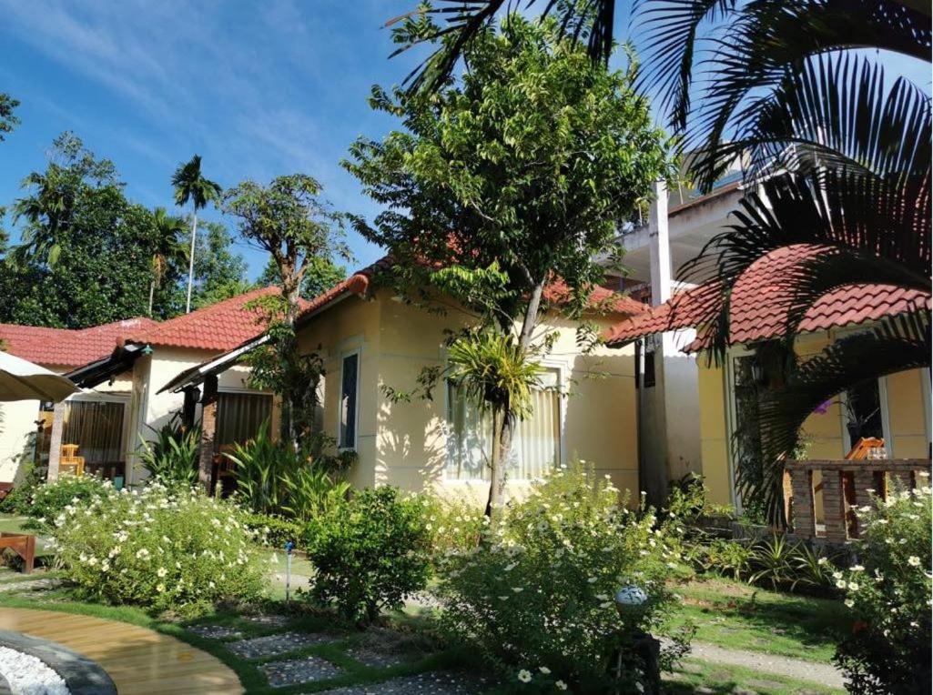 Sun&Wind Paradise Bungalow Phu Quoc Bagian luar foto